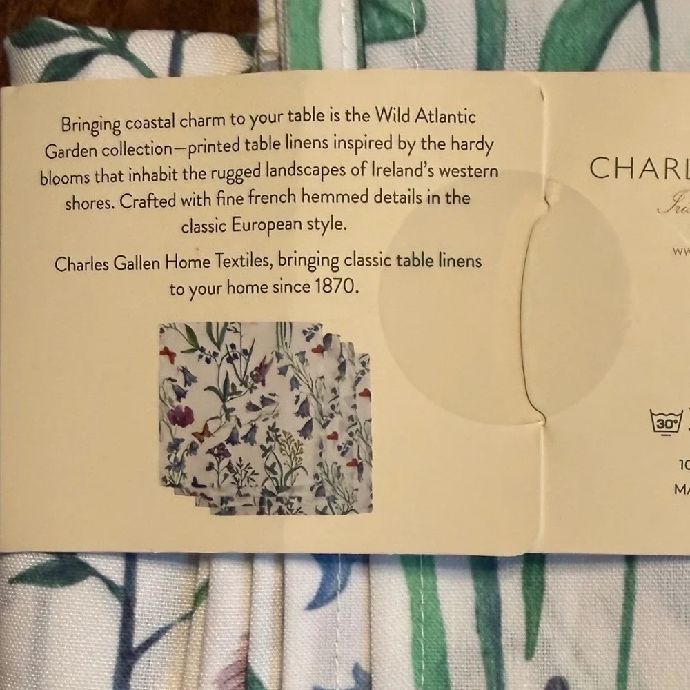 Charles Gallen Wild Atlantic Garden 4 Napkins Set Floral Made in Ireland 16x16